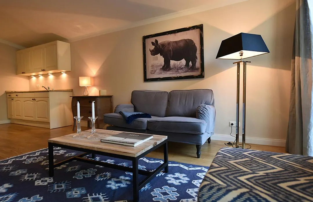 Apartment an der Alster - mit Parkplatz-1